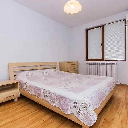 Kristina Apartment *